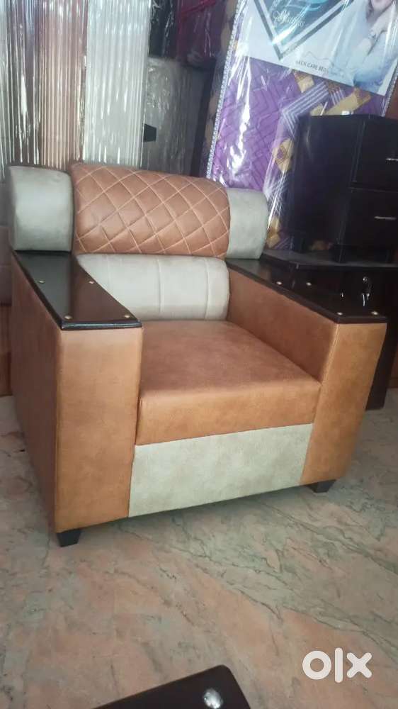 Supreet furniture brand new 3+1+1 sofa