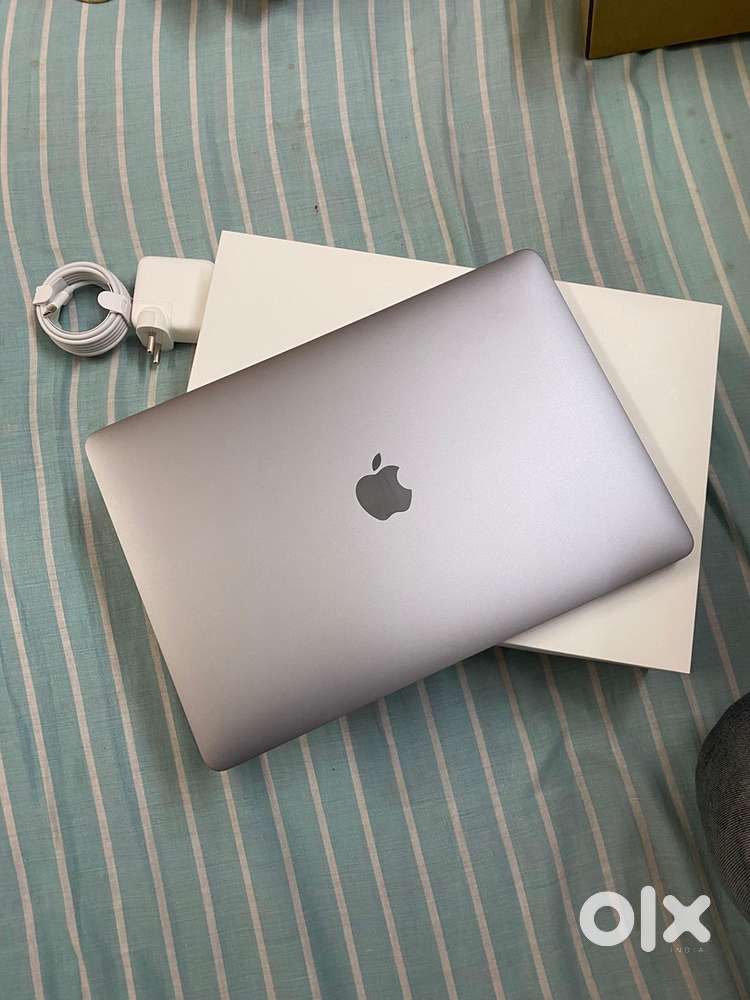 Mac Book MI Air (13.3) Inches