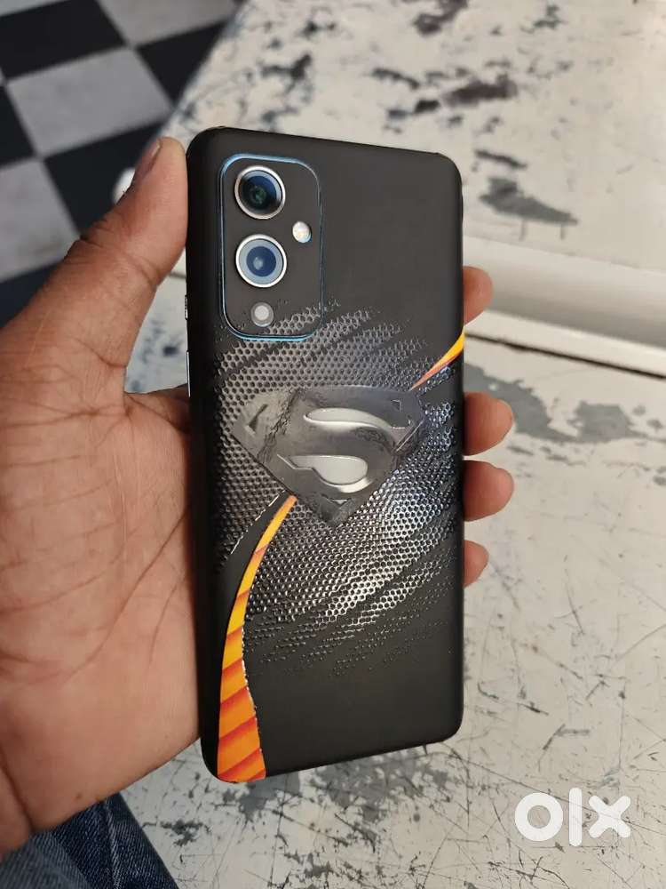 Oneplus 9 Arctic Sky