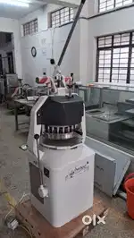 Bun divider, dough divider,round divider machine