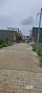 Main road ke pass sander location me loanable plot bikaw he