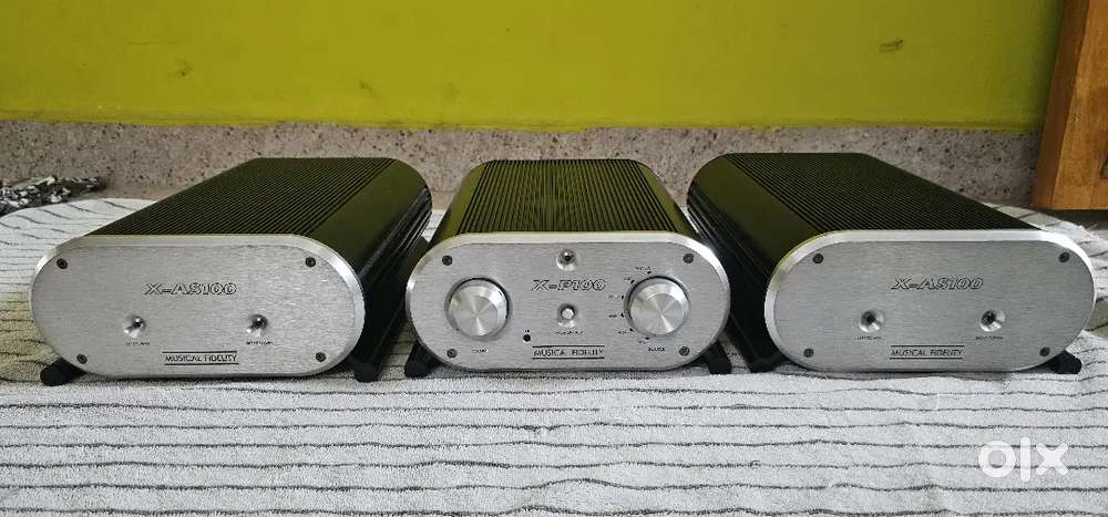 Musical Fidelity X-P100 Preamp & X-AS100 Power Amps - W - REMOTE