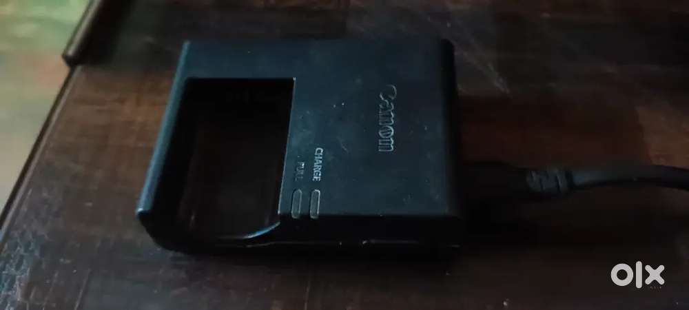 Canon rp charger