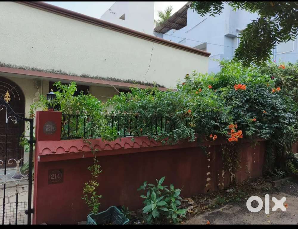 Land for sale in virugambakkam