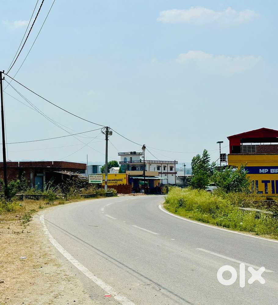 Plotting on 25ft road ,RCC