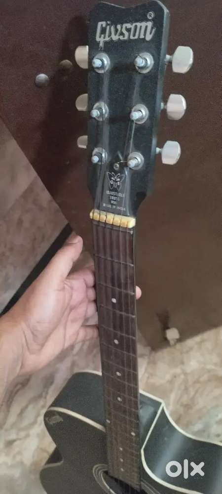 Guitar for sale
