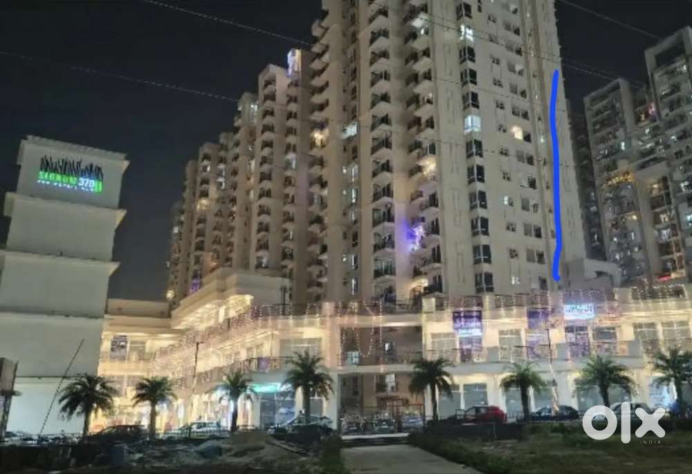 Corner Retail shop, 60 metre road facing, Dwarka xprsway, 37D, Gurgaon