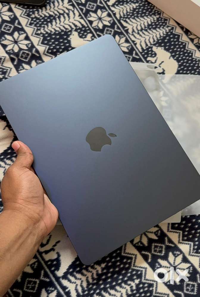 Apple air m4. 16g256