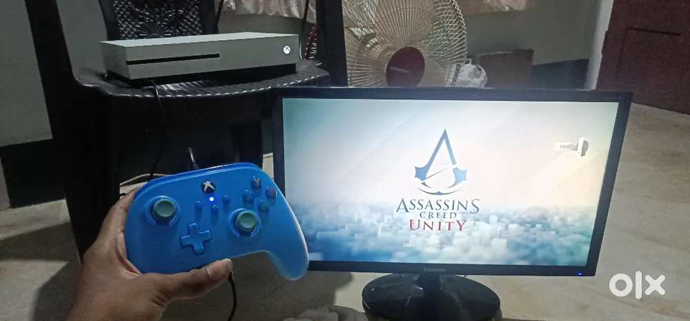 Xbox one gaming console