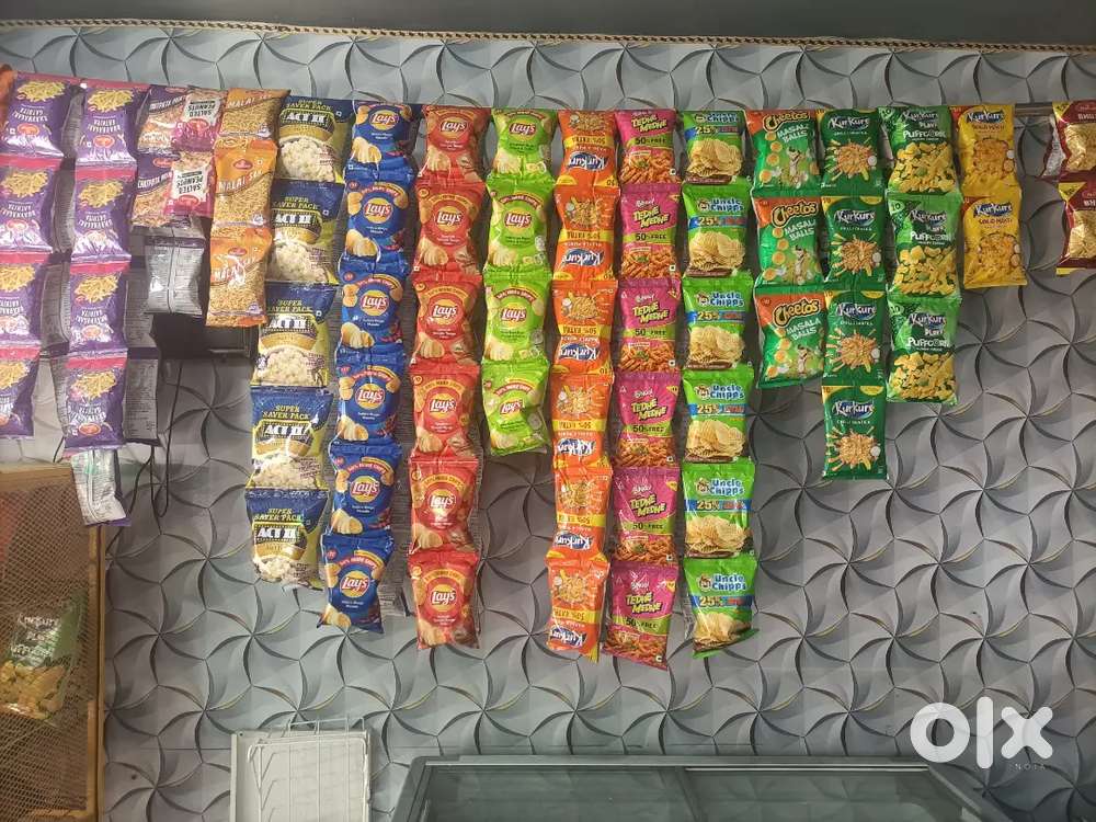 Fast food।   Chowmen berger। Momos।  Spring roll।    Veg। Roll