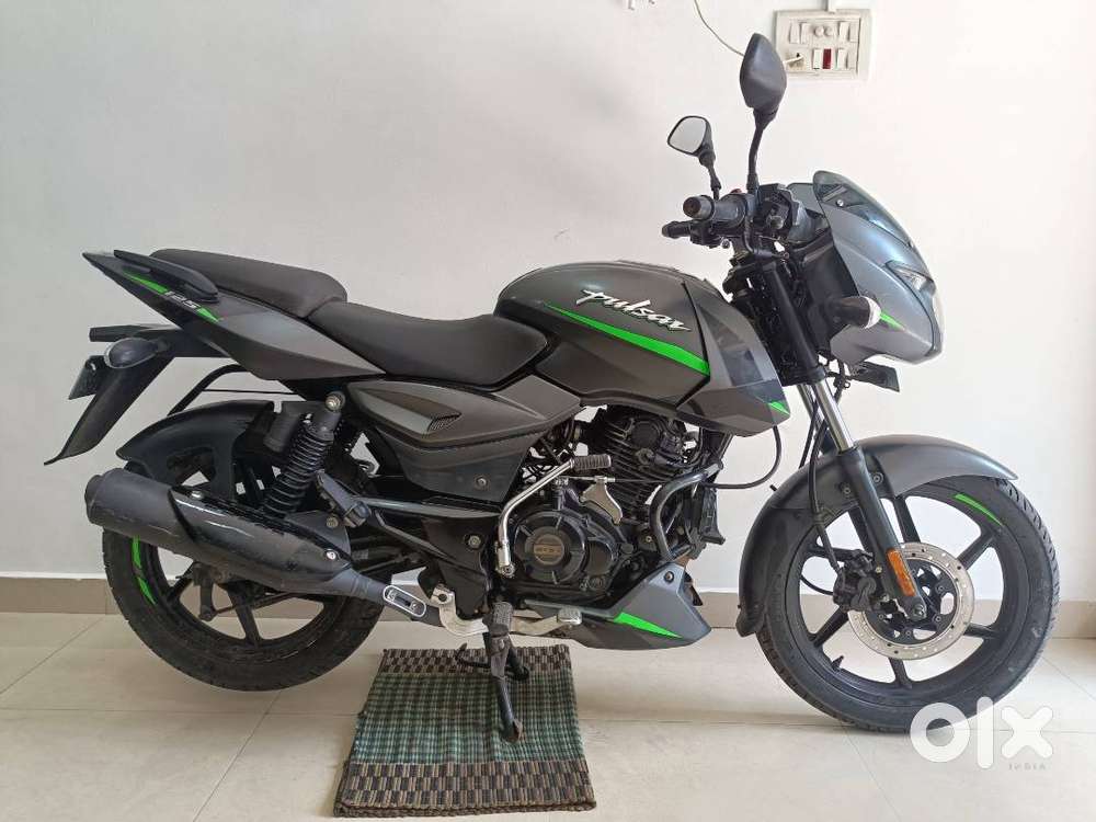 BAJAJ PULSAR 125 2022 MODEL SINGLE OWNER MINT CONDITION INSURANCE LIVE