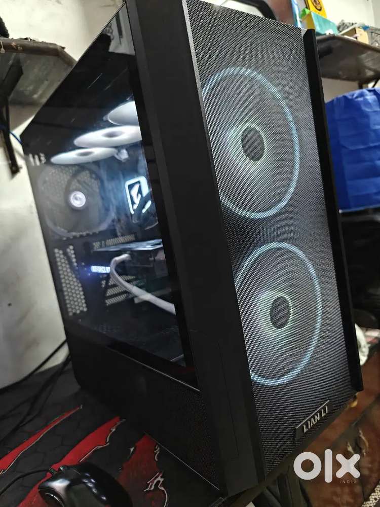 Premium custom build for productivity and entertainment