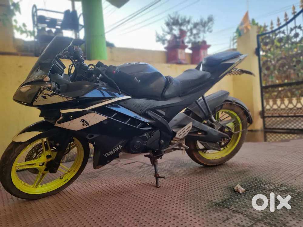 R15 v2 Yamaha