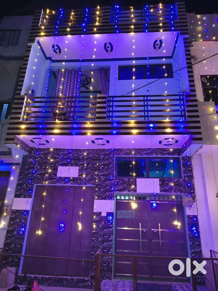 Room kitchen bathroom