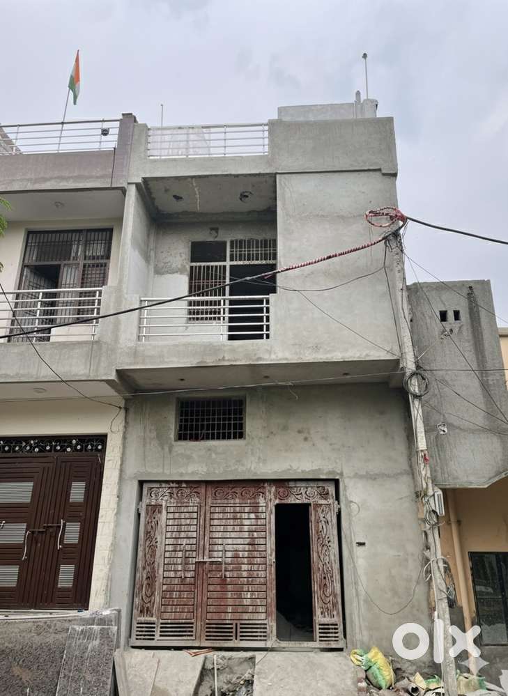 60 gaj independent house