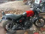 Royal Enfield hunter 350 red Rebel
