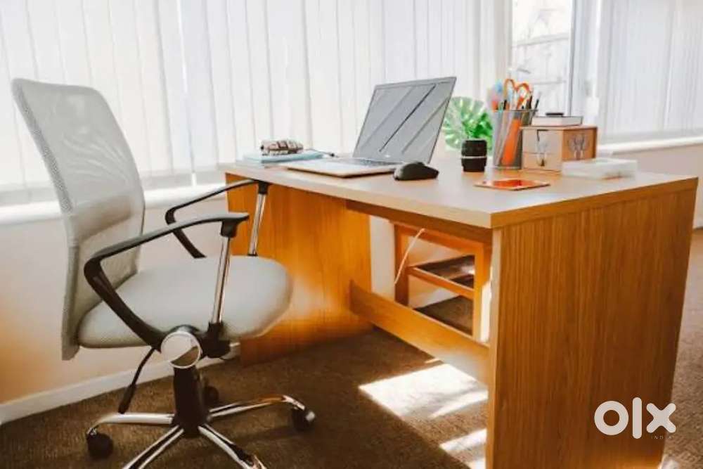 Went offce assistant. Receptionist