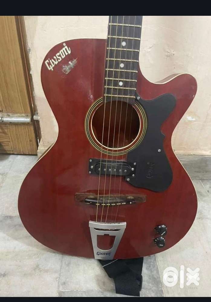 Guitar for sale