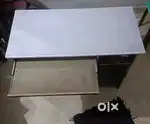 Study table/ computer table