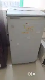 Old electronics items like fridge , washing machine , etc for sale