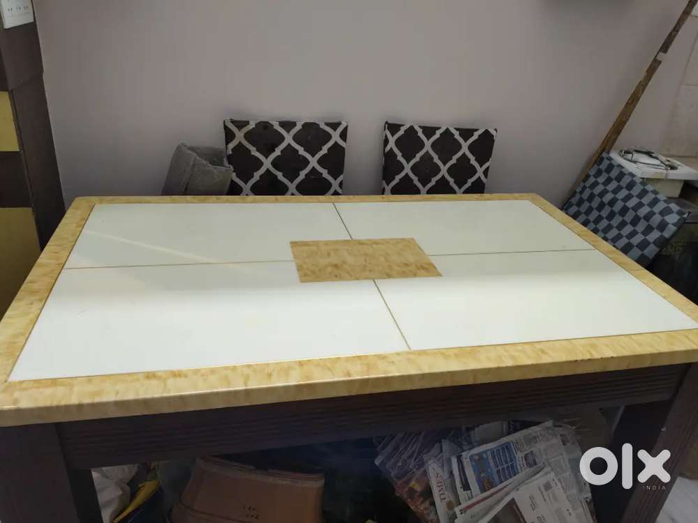 Beautiful Marble top dinning table with six chair