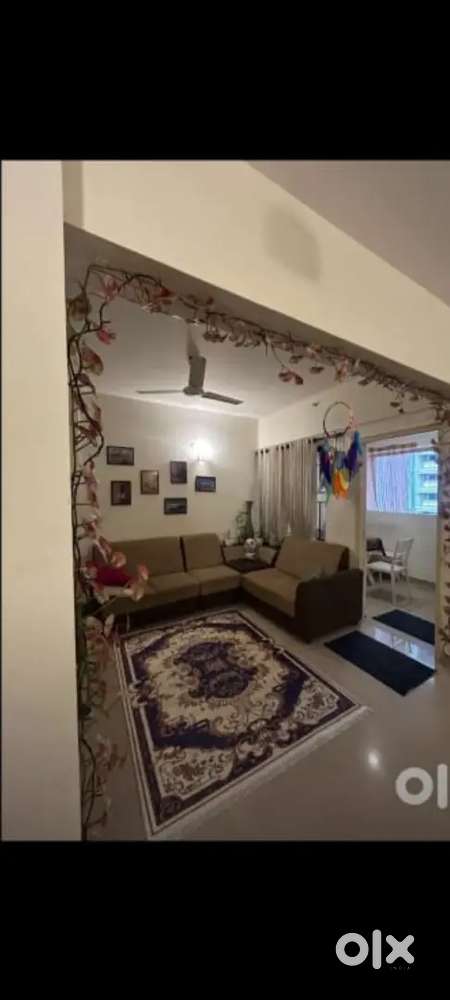 Need a working women for sharing