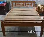 Single bed wooden