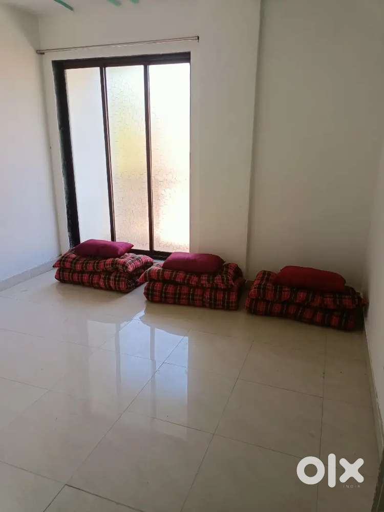 Paying Guest Accomodation in Mumbai Nalasopara railway station west