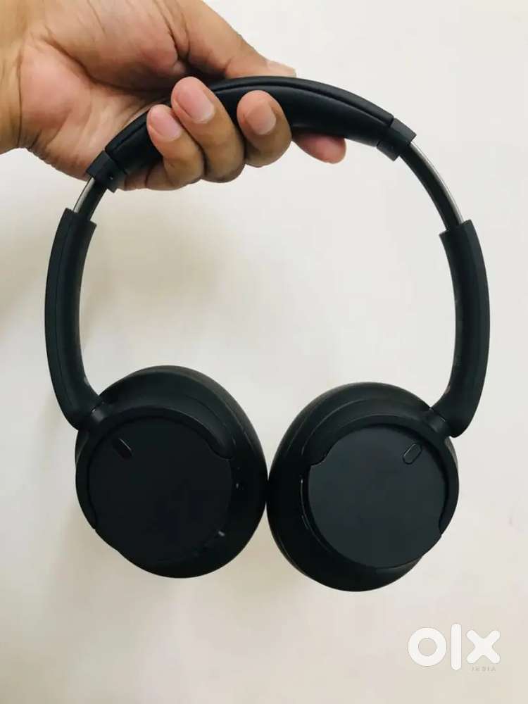 Sony headphone WH-CH 720N