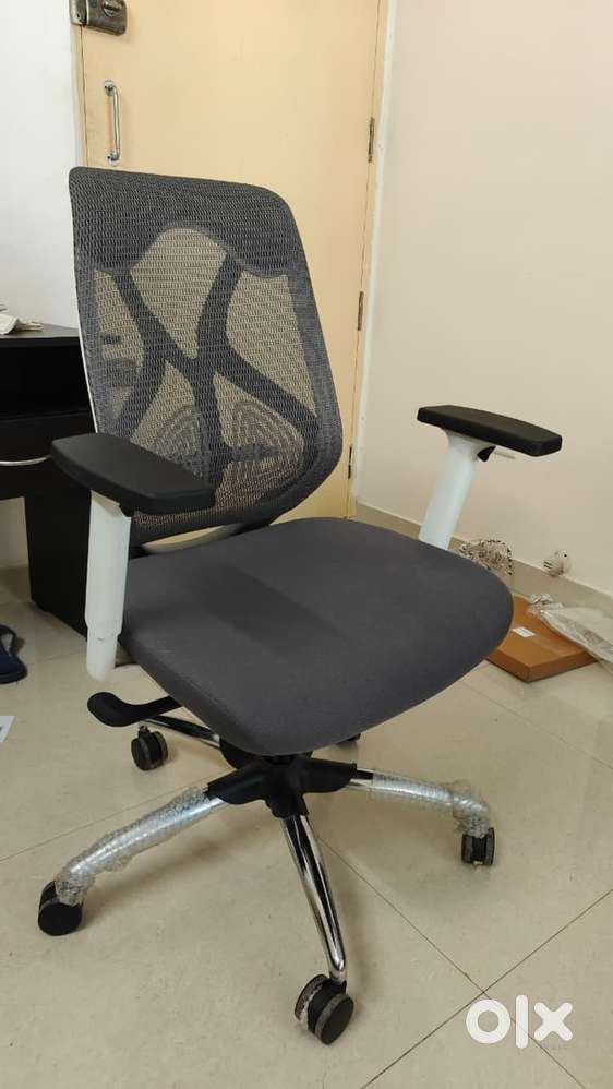 Ergonomic Office Chair – Excellent