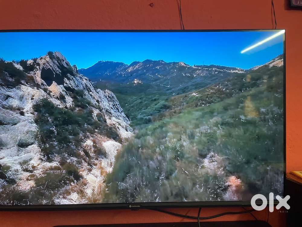 MOTOROLA (43 inch) Ultra HD (4K) LED