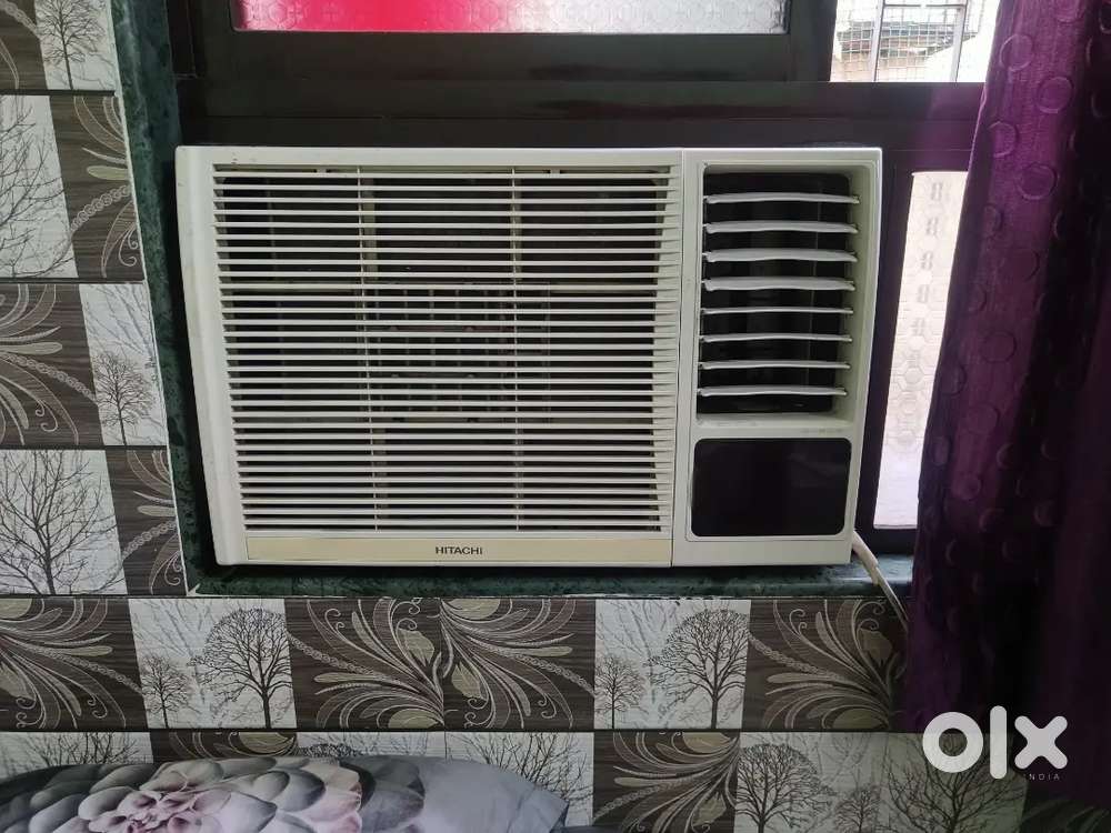 Hitachi AC 1 ton