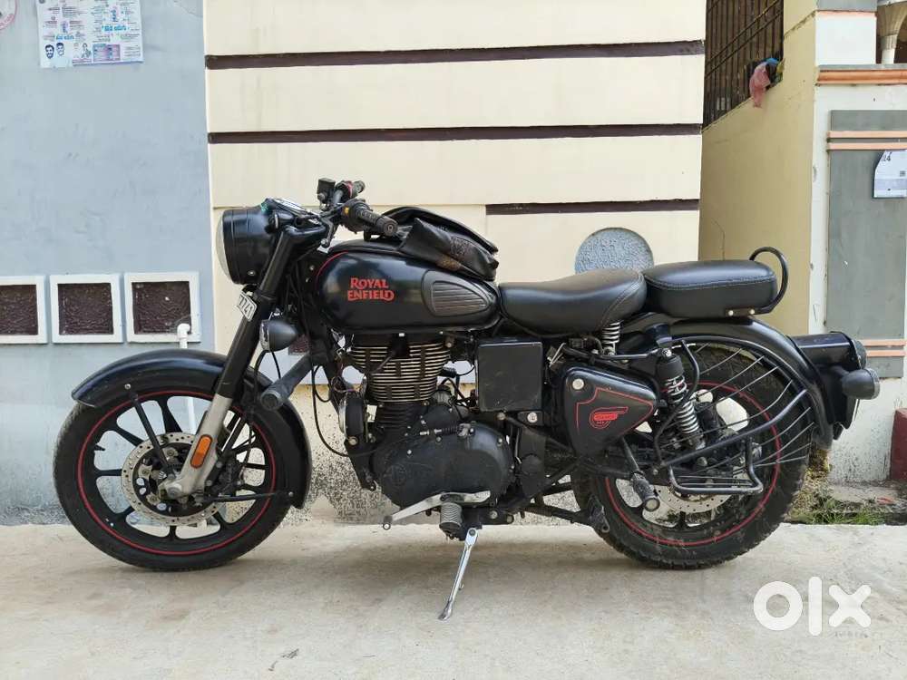 Royal Enfield stealth black