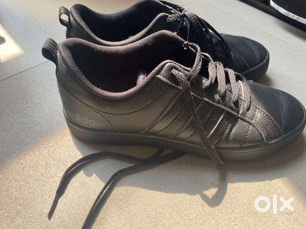 Adidas Black Casual Shoes – Good Condition – UK 7