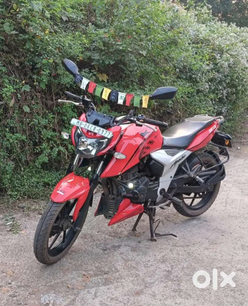 TVS APACHE RTR 160 4V