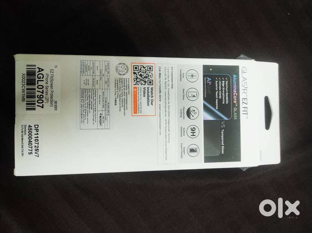 iPhone 17/16 Pro Max Spigen EZ fit tempered glass - New