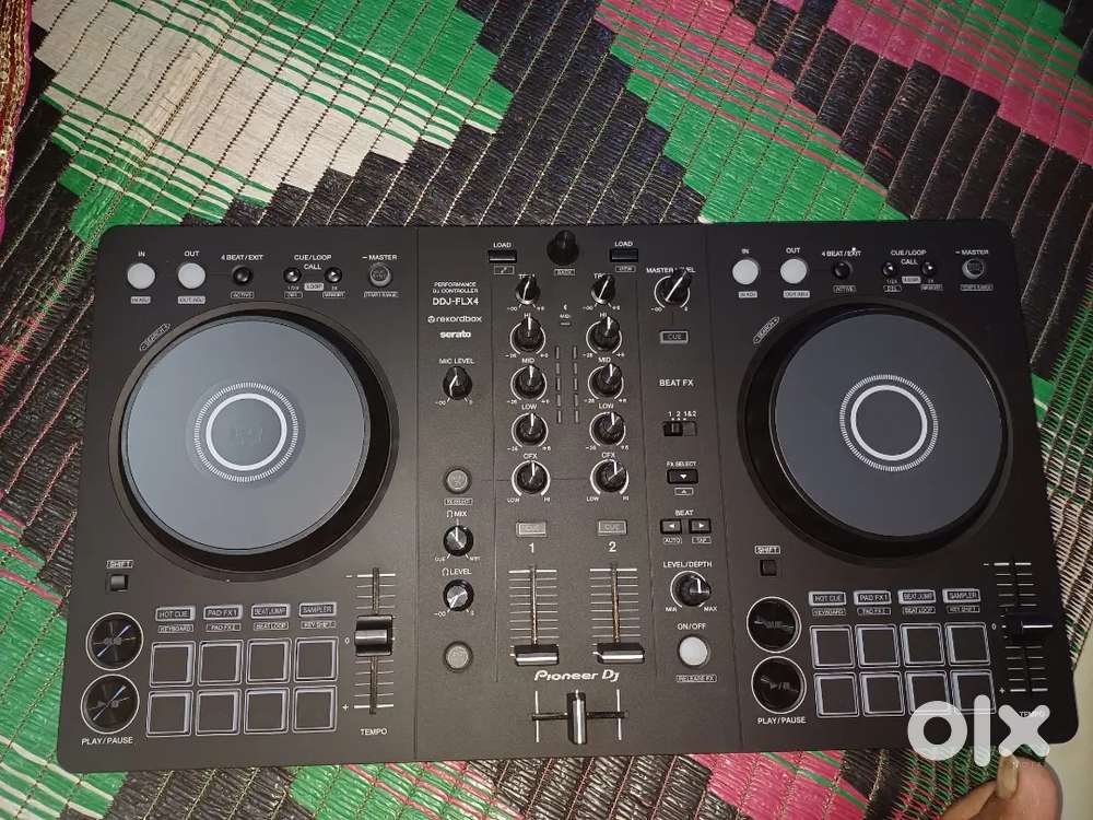 DDJ FLEX 4 CONTROLLER FOR SALE