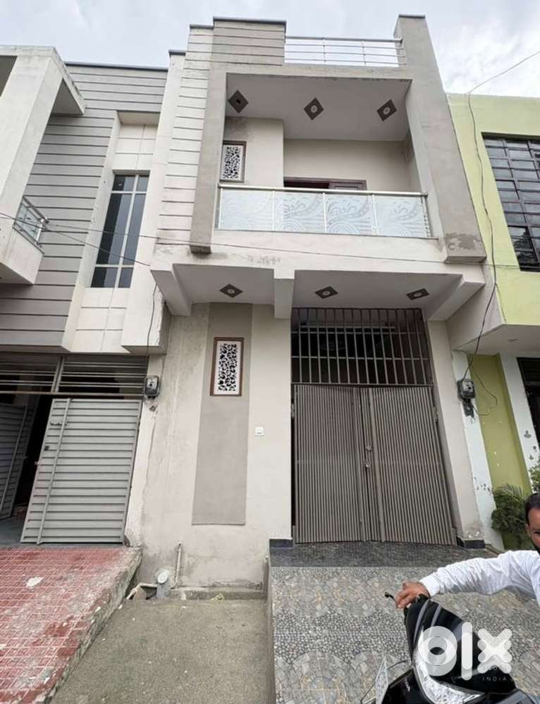 51 gaj full duplex house for sale near raksha puram