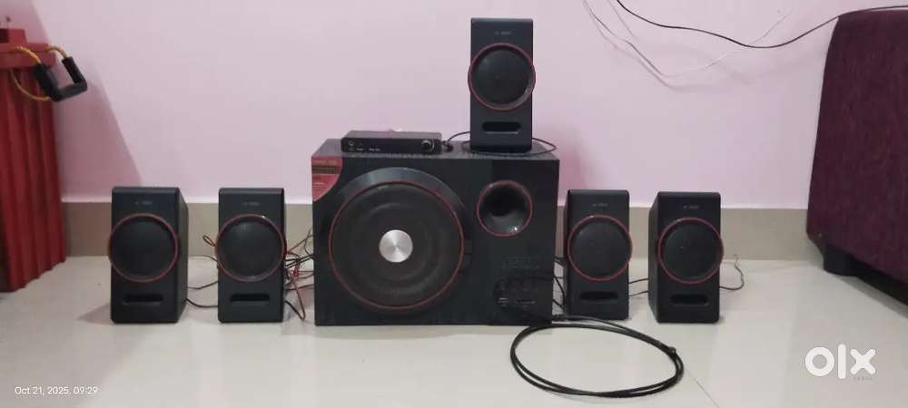 F&D 5.1 channel home theatre