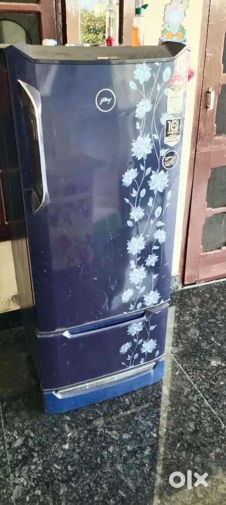 Godrej double door fridge
