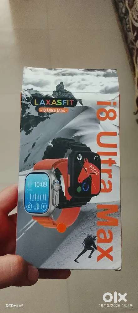 I8 ultra Max smart watch with extra hand strip with box