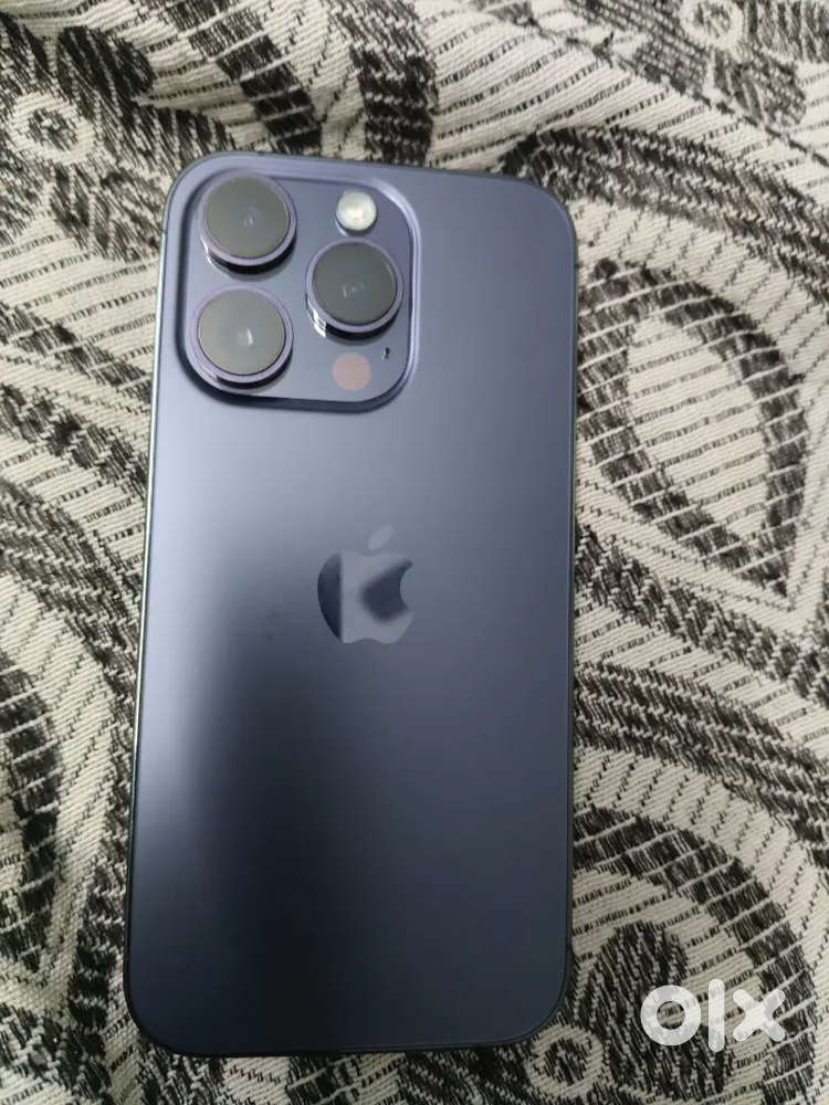 iPhone 14 pro 128 battery health 89 no dents and scratches only phone