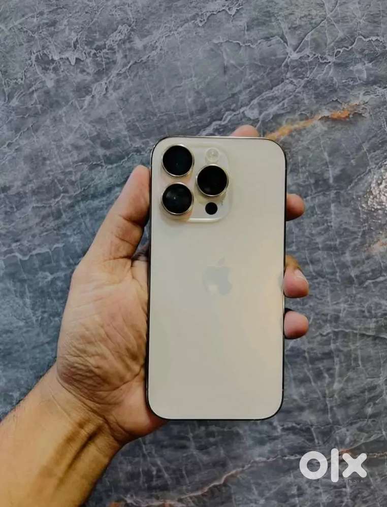 Apple iPhone 14 pro wid Accessories Available
