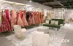 ( HR VIKRANT ) LUCKNOW -:सूट और साड़ी शोरूम में काम करने के लिए