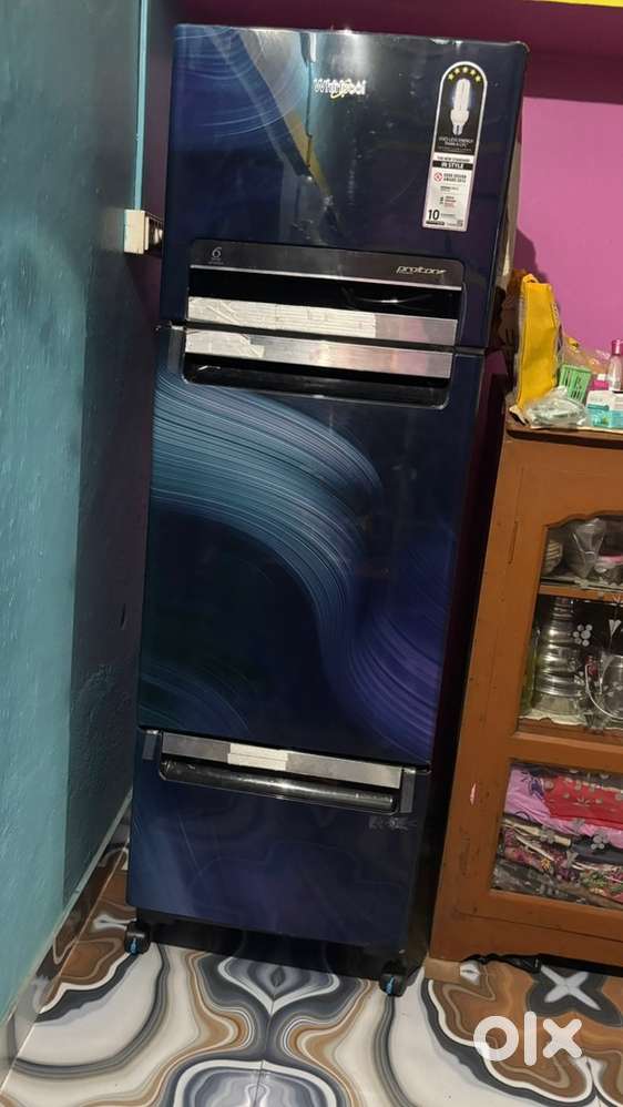 Whirlpool 270 L ( Gross Capacity 270L) Frost Free Triple Door fridge.