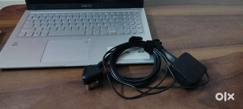 Asus Vivobook 15 ( i3, 15'6 FHD, 11 Gen, 8GB RAM, 1TB HDD)