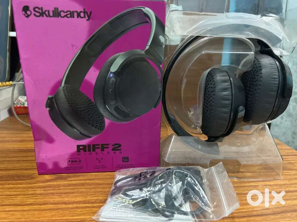 Skullcandy Riff 2 wireless Headphones -Brand new and original