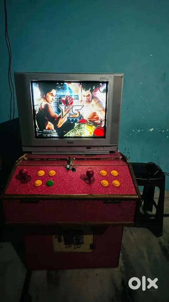PS2 slim with 10 games and Tv or arcade box
