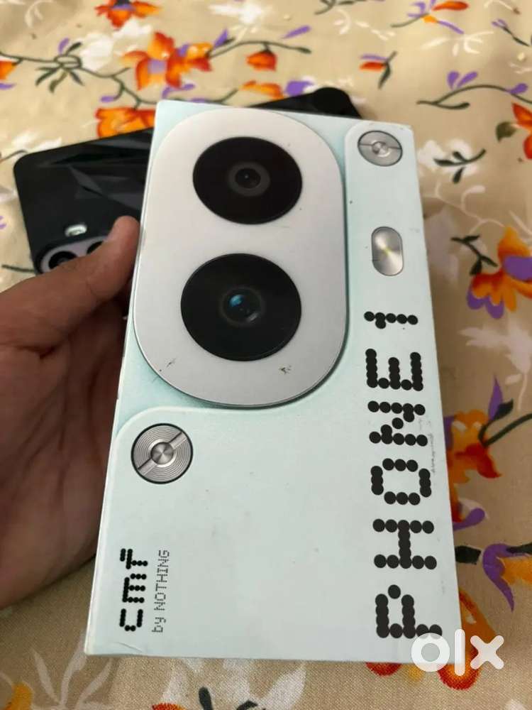 Nothing CMF 1 with box cable touch tuti hai but work property