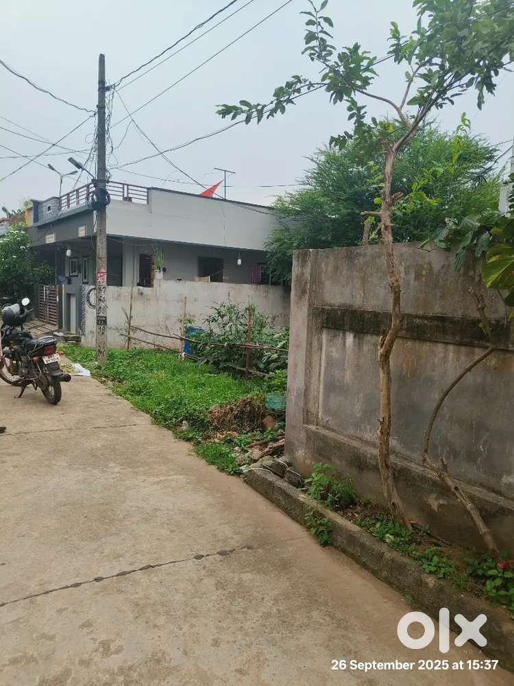 172 sq yard plot for sale in Panduru